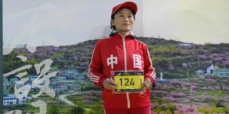 الجدة الخارقة