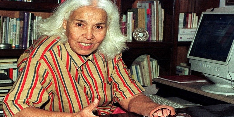 الكاتبة نوال السعداوى