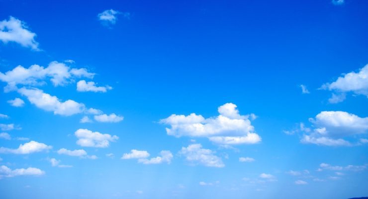 اللون الأزرق