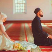 تنظيف شاشة الكمبيوتر