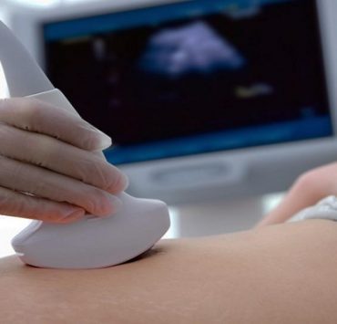 الأسباب التي تتسبب في وقوع الأذكياء بالتصرفات الغبية الحمل الكاذب