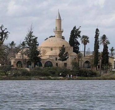 قبر أم حرام