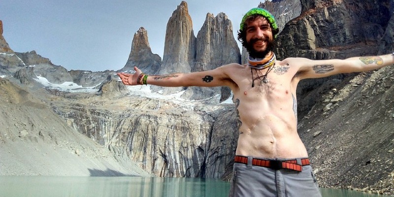 عداء الماراثون خوان دوال .. يتعلم العيش بدون معدة وقولون ومرارة الماراثون