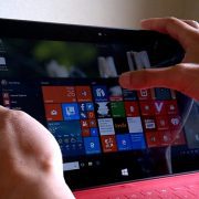 الدليل الكامل لكيفية تغيير ثيمات ويندوز 10 عبر المتجر الرسمي والتطبيقات