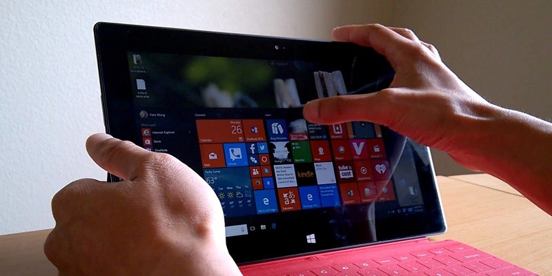 الدليل الكامل لكيفية تغيير ثيمات ويندوز 10 عبر المتجر الرسمي والتطبيقات