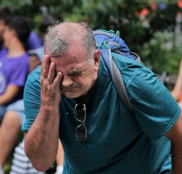 نساء في زمن النبي (8).. فاطمة بنت أسد التي نام رسول الله في قبرها ليؤنسها ضربة الشمس