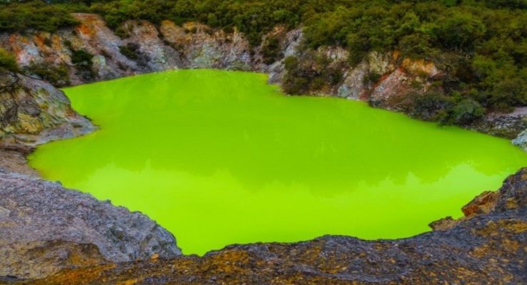 حمام الشيطان