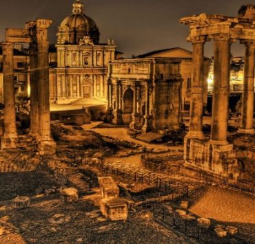 موسيقيون وفنانون تشكيليون مشاهير فاضت عزلتهم بالفن واصبحوا مبدعين التاريخ