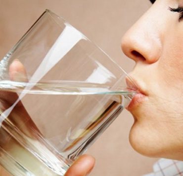 طبق البيض يمكن أن يصبح لوحة فنية بقليل من المجهود الماء