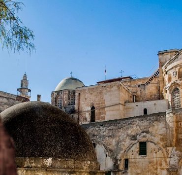 كيفية تفعيل واستخدام خاصية الصورة داخل صورة في يوتيوب على ايفون فوزي المطيعي