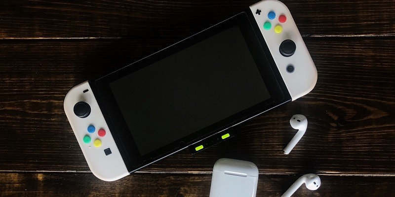 كيفية توصيل سماعات AirPods بجهاز Nintendo Switch باستخدام تحديث المنصة الجديد