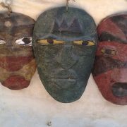 المقنعية - تعبيرية