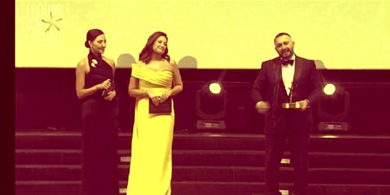 إلى أحمد السقا .. جهلك يليق بتكريمك ومستواك الفني أحمد السقا