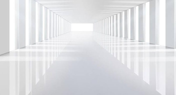 اللون الأبيض