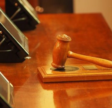 الثوابت الوهمية (الجزء الرابع: عذاب القبر)..03 – هتقولهوملي ظني-ظني.. هقولهوملك قطعي-قطعي زوجته