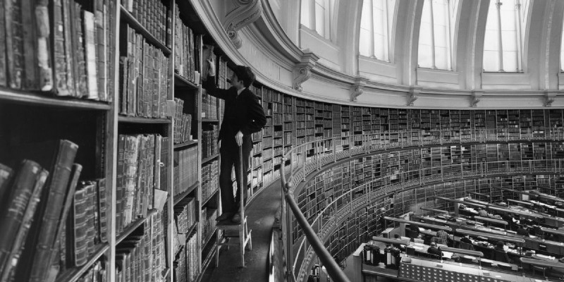 مكتبة بلا نساء .. الغرض الذي خصص محامي أمريكي ثروته كلها له مكتبة