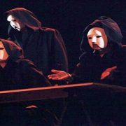 توظيف الموروث في المسرح