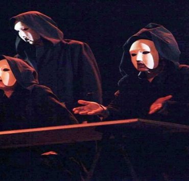 توظيف الموروث في المسرح