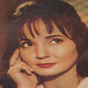 هتاف المعرضة