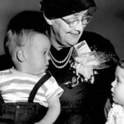 الكبريت الأحمر