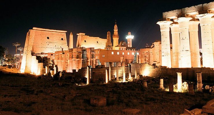 مؤسسة حياة كريمة