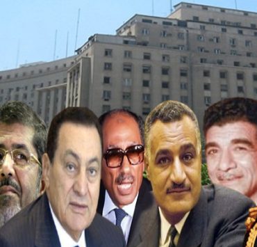 مسابقة بين الكلاب، لأفضل فستان من الزمن الفيكتوري تاريخ مجمع التحرير