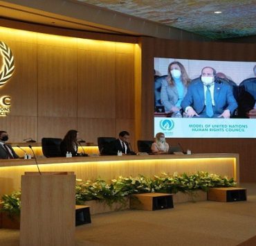 انعقاد جلسة حول مستقبل الرعاية الصحية في عالم ما بعد الجائحة محاكاة حقوق الإنسان