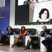 منتدى شباب العالم