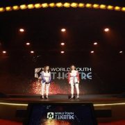 مسرح شباب العالم