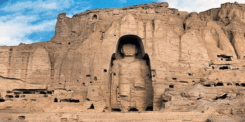 تدمير تمثال بوذا باميان .. الخدمة الجليلة التي قدمتها حركة طالبان للعالم تمثال بوذا