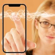 تخصيص نمط الاهتزاز في الايفون ... كيفية تعيين نمط اهتزاز لكل جهة اتصال