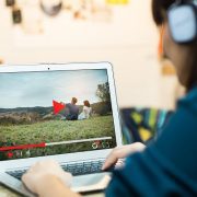 كيفية معرفة أسماء الأغاني في كروم