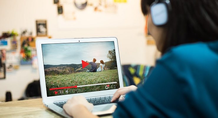 كيفية معرفة أسماء الأغاني في كروم