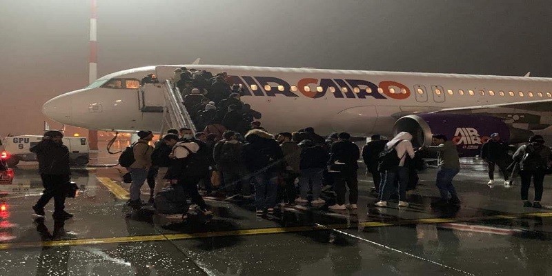 عودة المصريين من الخارج