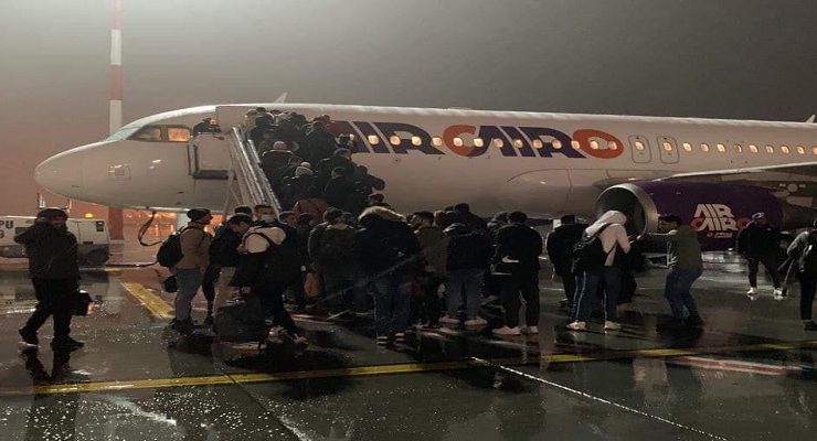 عودة المصريين من الخارج