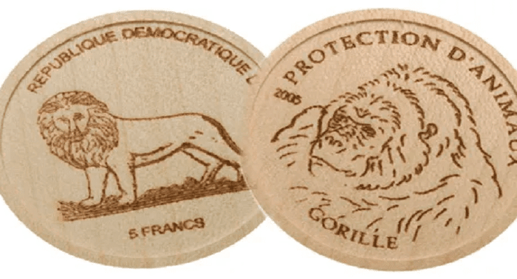 عملات خشبية