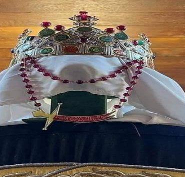 تاج ضريح الإمام الحسين