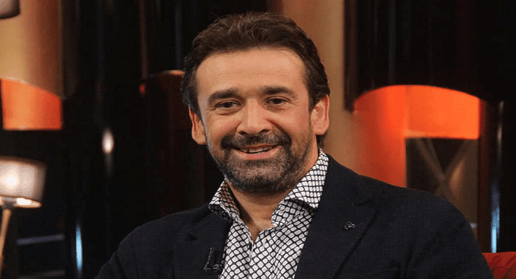 كريم عبد العزيز