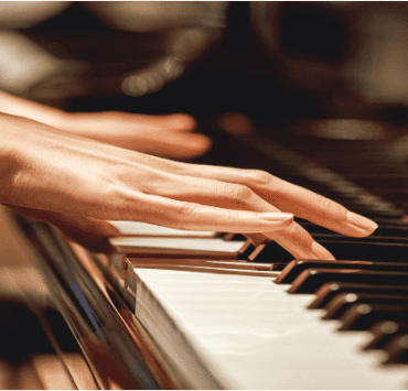 عض قلبي ولا تعض رغيفي .. هذا ما يجري في توكيل تويوتا الفن