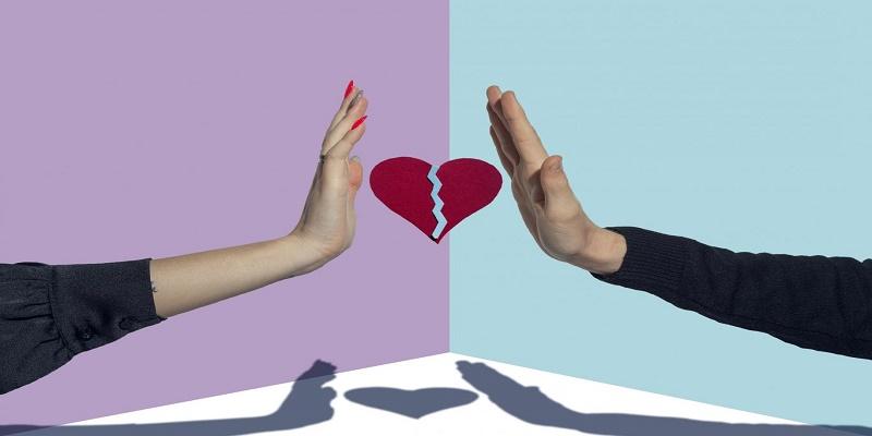 العلاقة العاطفية