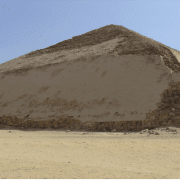 تحية كاريوكا