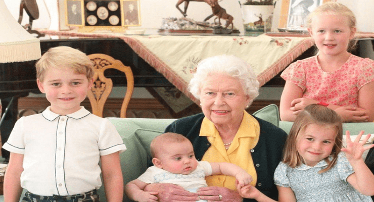 الملكة اليزابيث