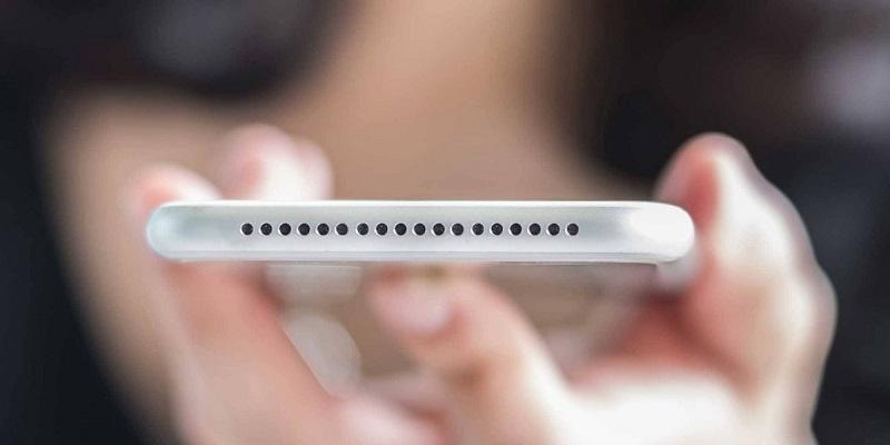 تنظيف سماعة الهاتف ... الدليل لكامل لكيفية تنظيف سماعة هاتفك والحفاظ عليها