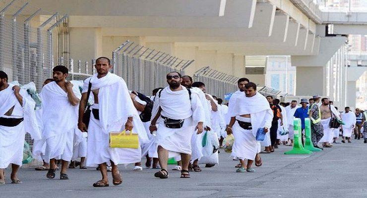 ارتداء ملابس الإحرام