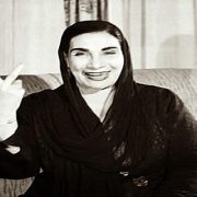 ماري منيب فنانة من زمن الفن الجميل