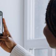 تحسين صور السيلفي في الايفون من خلال تفعيل هذه الخاصية البسيطة