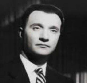 بلاش تبوسني