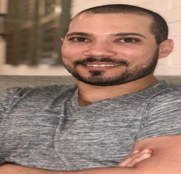 عبد الله رشدي متهمًا بالاغتصاب