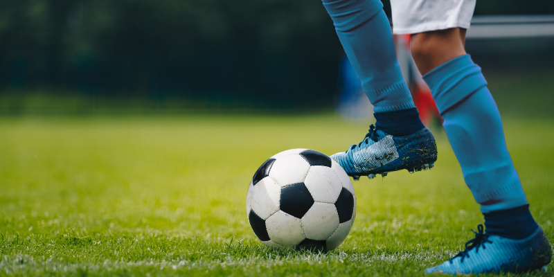 كرة القدم