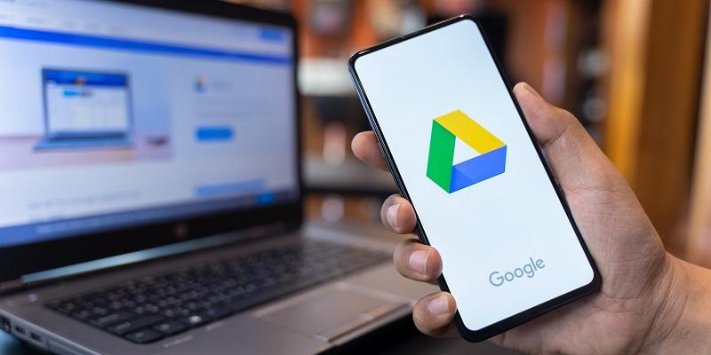 كيفية حذف الملفات من Google Drive وزيادة المساحة الفارغة كيفية حذف الملفات من Google Drive